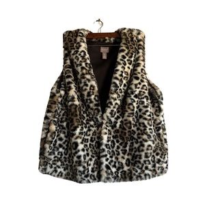 Chico's animal print‎ faux fur cozy vest size L